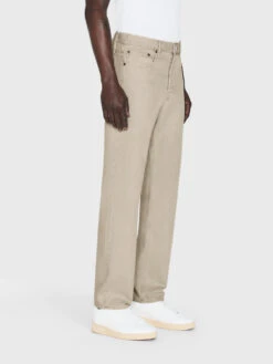 The Straight Jean -- Beach Sand -Frame Fashion Shop LMHST601 BCHS 0646 V2