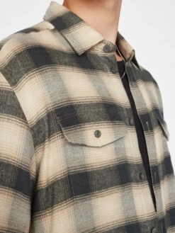 Plaid Flannel Shirt -- Noir / Light Beige -Frame Fashion Shop LMSH0393 NOIR LT BEIGE FRW22EC WOMENS MENS DAY 04 0023HR