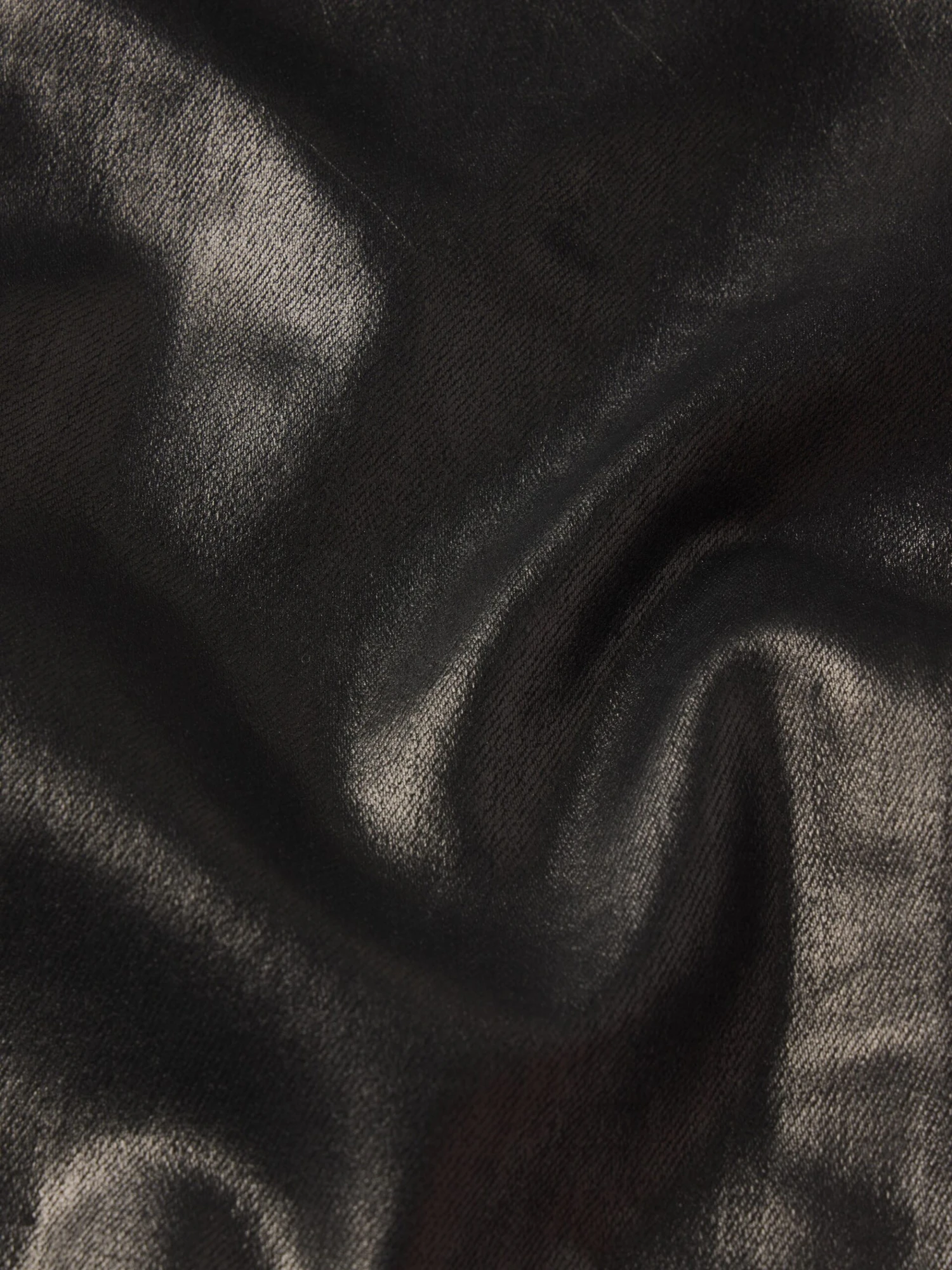 Le Sleek Straight -- Mood Ring Coated 7 Le Sleek Straight -- Mood Ring Coated - Image 7