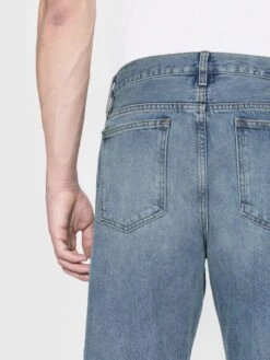 The Boxy Jean -- Abbey -Frame Fashion Shop TBJ575 ABEY 1040