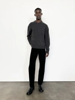Cashmere Crewneck Sweater -- Dark Grey -Frame Fashion Shop men PS25 mini 8